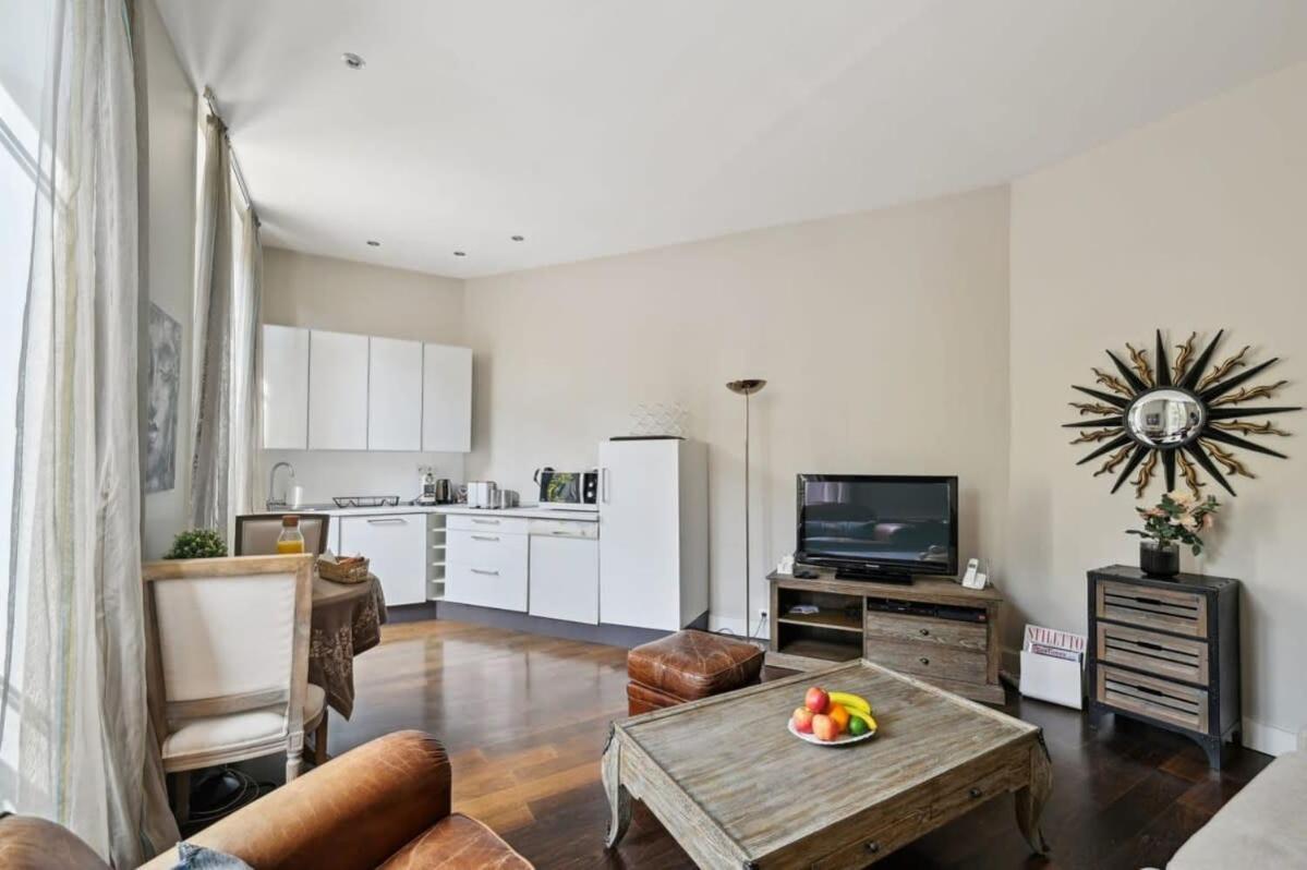 1Br Champs-Elysees - Cityapartmentstay 巴黎 外观 照片